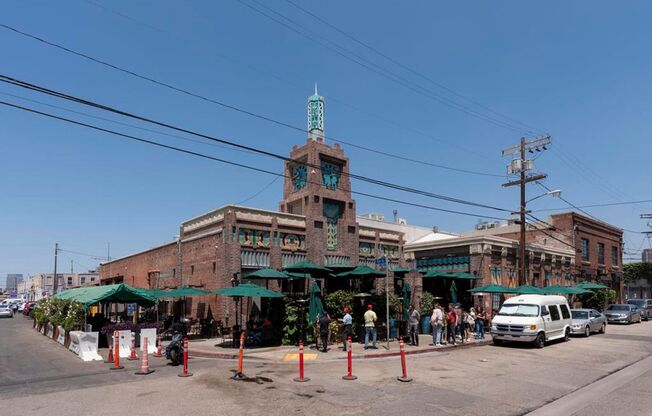 2 beds, 2 baths, 1,311 sqft, $4,900, Unit 527 Molino Unit 107