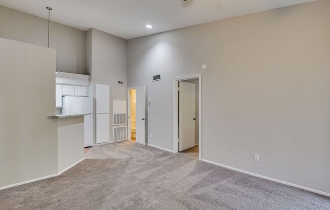 2 beds, 2 baths, 1,100 sqft, $1,200, Unit 1401