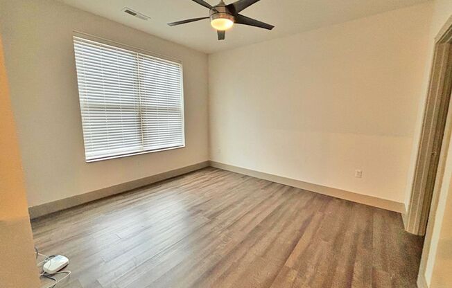 1 bed, 1 bath, 615 sqft, $1,395, Unit 3240-311