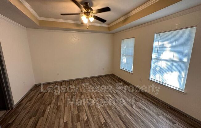 7185 Retta Mansfield Rd