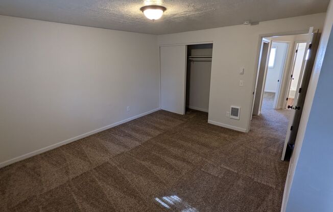 2 beds, 1.5 baths, 900 sqft, $1,425, Unit 7873