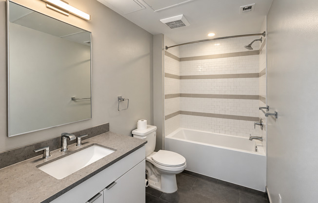 1 bed, 1 bath, 559 sqft, $2,675, Unit 417