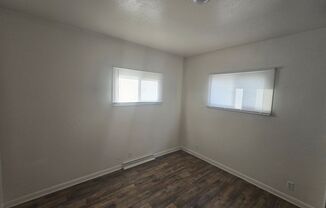 2 beds, 1 bath, $750