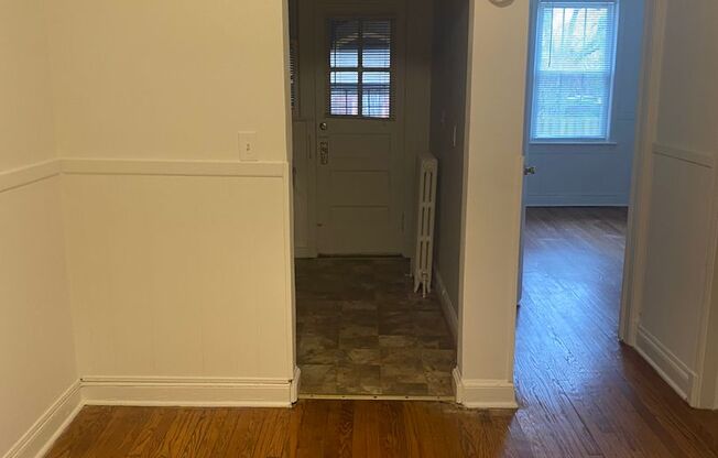 2 beds, 1 bath, 755 sqft, $1,895, Unit 426 #2