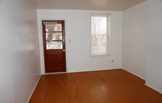 2 beds, 1.5 baths, $1,700