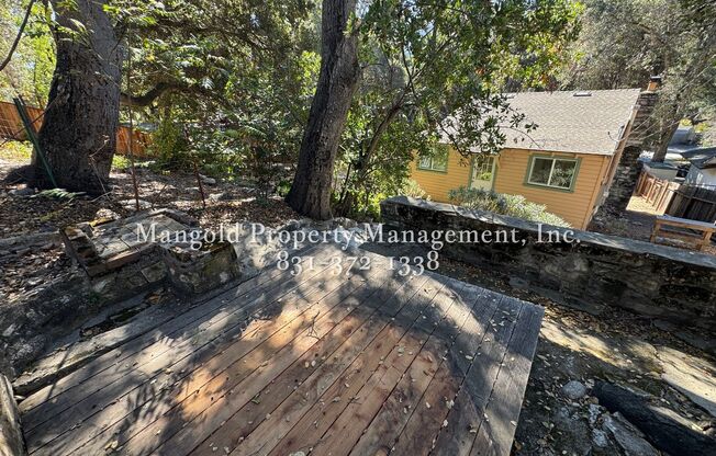 Charming 1-Bed 1-Bath Home with Bonus Room and Spacious Yard in Carmel Valley
