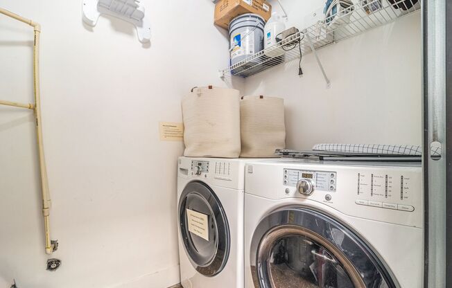2 beds, 1 bath, $2,695, Unit Unit 262