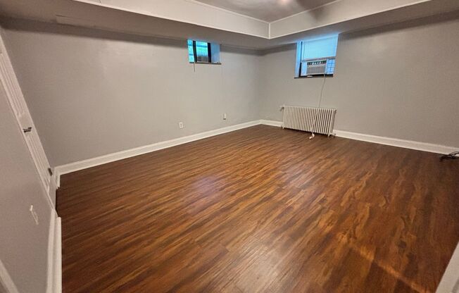 2 beds, 1 bath, 800 sqft, $1,520, Unit 6230 Fifth Ave. #A3-E