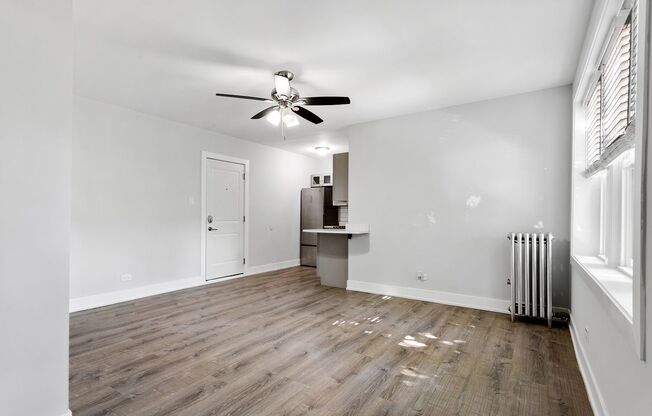 Studio, 1 bath, 340 sqft, $1,450, Unit 205