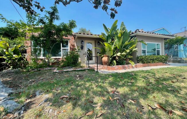 Fully Remodeled 4 Bedroom 2.5 Bathroom in La Mesa!