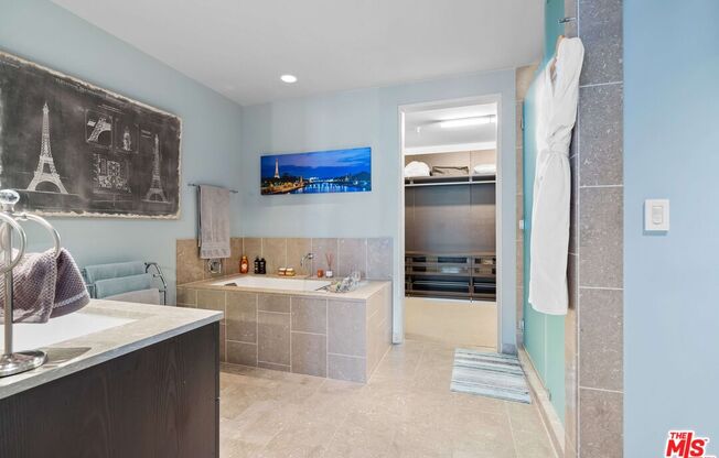 2 beds, 3 baths, 1,830 sqft, $6,500, Unit 12B