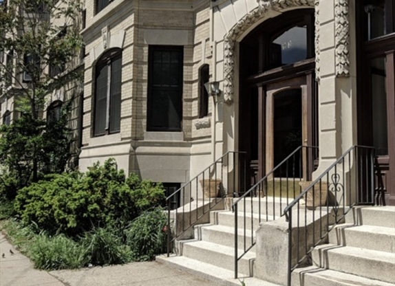 93 Marion St.