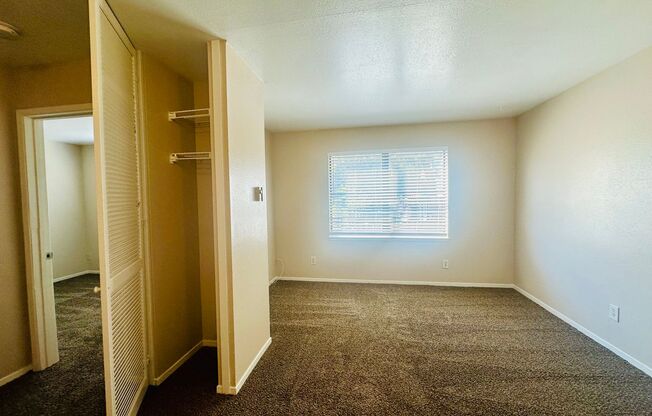 1 bed, 1 bath, 400 sqft, $1,475, Unit Unit 05