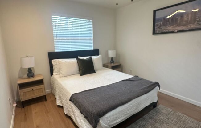 1 bed, 1 bath, 595 sqft, $1,290, Unit 115