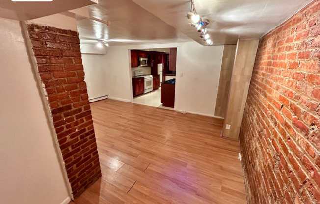 1 bed, 1 bath, $2,350, Unit GROUND