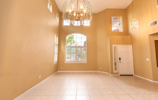Beautiful + Spacious 4 bedroom/3 bath/3 Car Garage Home in Penasquitos Parkview Estates