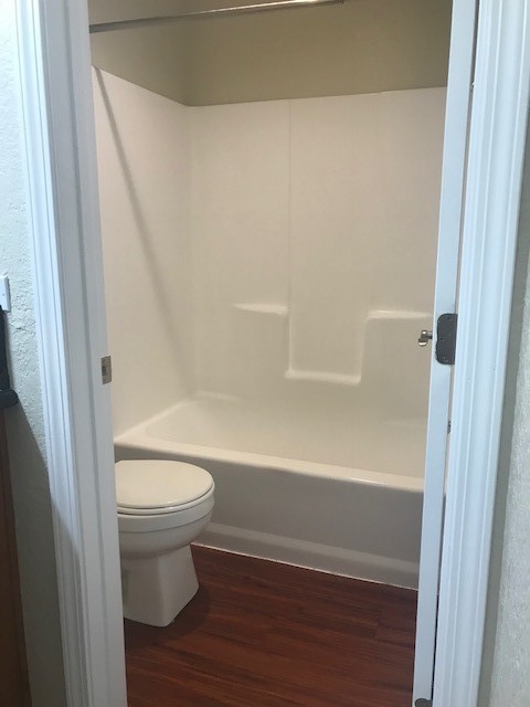 2 beds, 2 baths, 900 sqft, $2,025, Unit 158