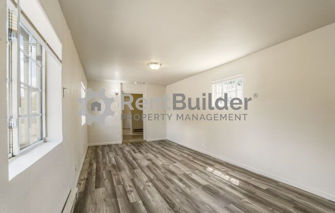 1 bed, 1 bath, 900 sqft, $1,195