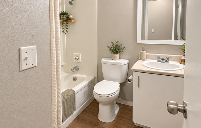 2 beds, 1 bath, 760 sqft, $1,450, Unit 07
