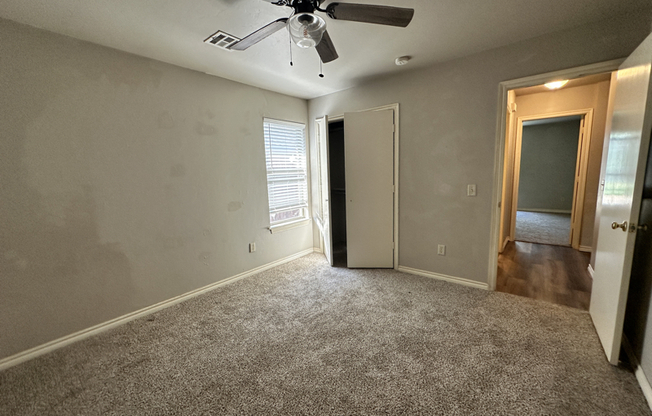 2614 SILVERTREE DR