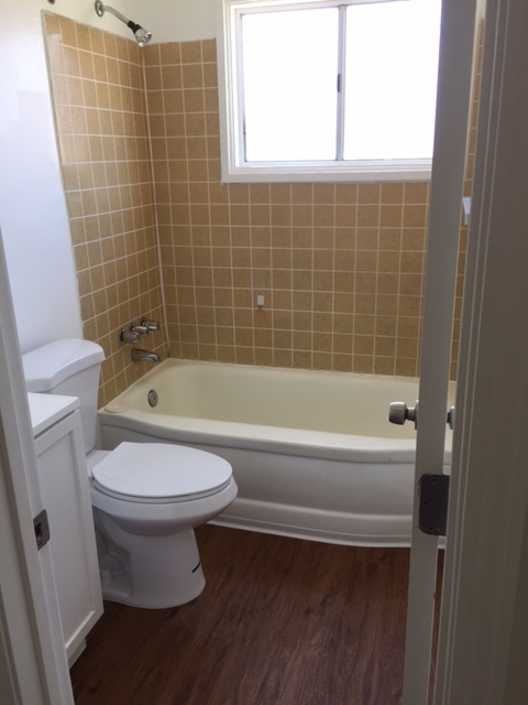 1 bed, 1 bath, 550 sqft, $2,295