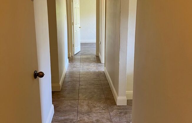 414 East Lincoln Ave