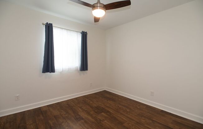 2 beds, 1 bath, $1,195, Unit #114
