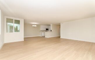 3 beds, 3 baths, 1,780 sqft, $5,600, Unit 102