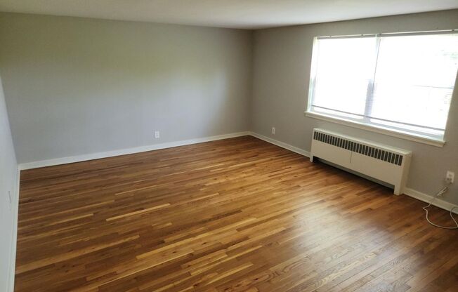 1 bed, 1 bath, 663 sqft, $2,050, Unit H-07