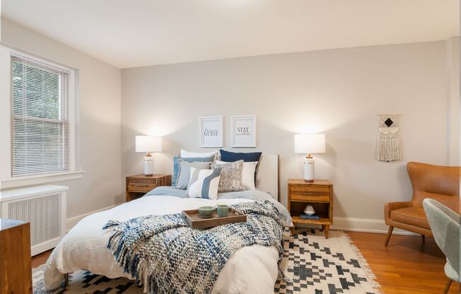 1 bed, 1 bath, 680 sqft, $1,860, Unit 305B