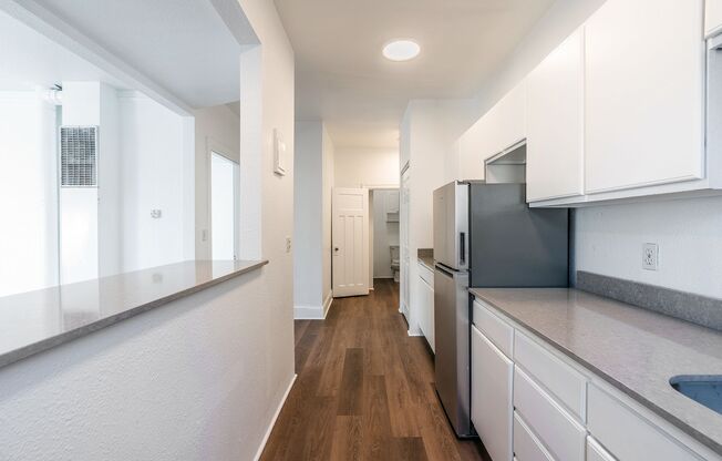 1 bed, 1 bath, 664 sqft, $1,645, Unit 201