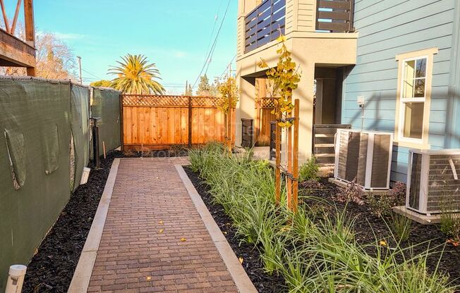 Newer Townhome at Penny Lane in Concord, 2,143 Sq. Ft. 4 Bedroom, 3.5 Bath!