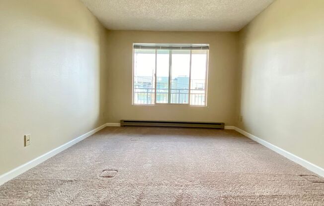 1 bed, 1 bath, 939 sqft, $2,150, Unit 304