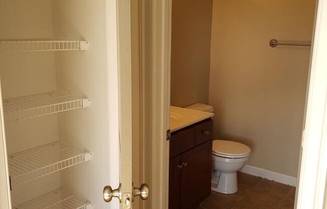 1 bed, 1 bath, 590 sqft, $1,295, Unit Apt 305