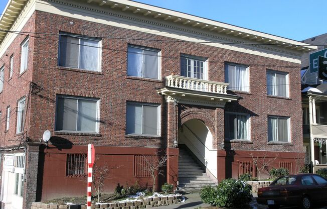 Madrona Apartments