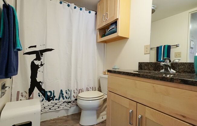 1 bed, 1 bath, $1,660