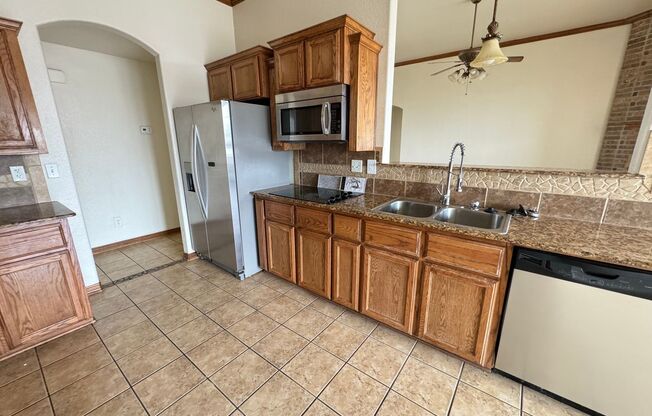 4 beds, 2 baths, $1,995