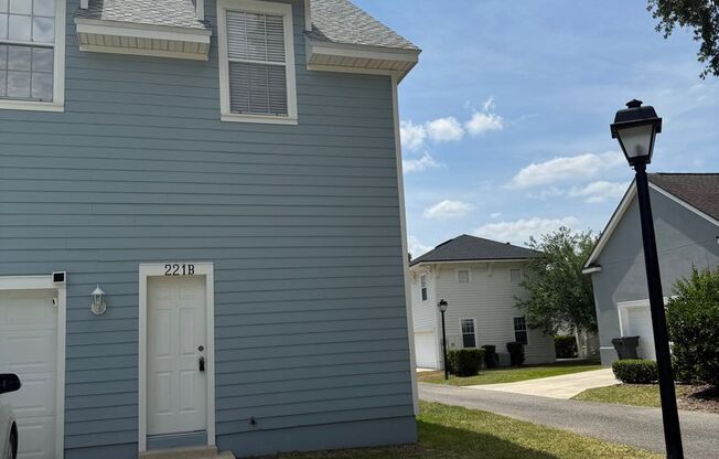 221 Eastpark Drive, Unit B, Celebration