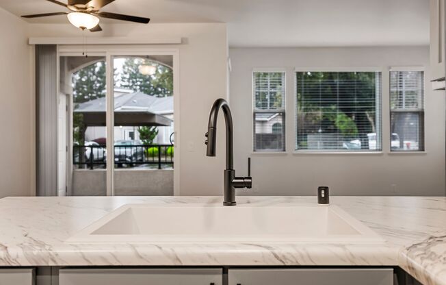 2 beds, 2 baths, 1,100 sqft, $1,925, Unit 253