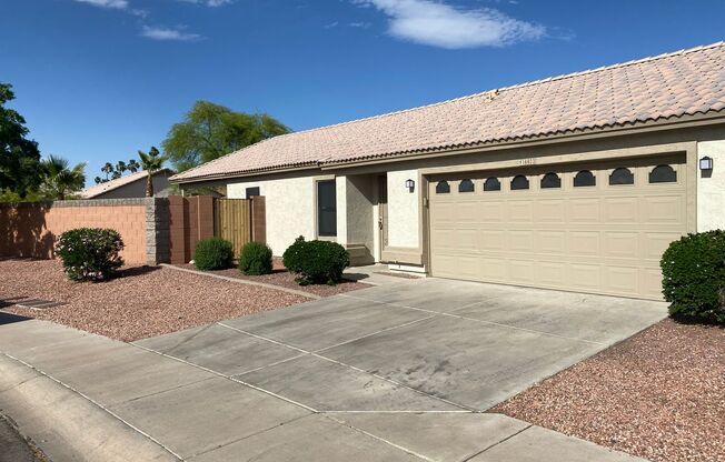 3 bed, 2 bath SFH with pool, N Phoenix