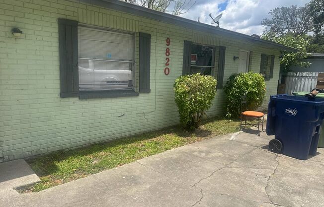 2-Bedroom, 1-Bathroom Duplex in Tampa