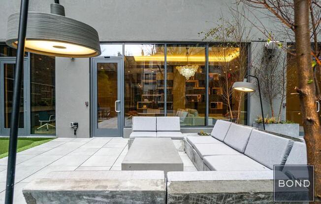 1 bed, 1 bath, 866 sqft, $6,895, Unit 1702