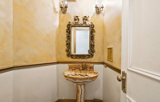 1 bed, 1.5 baths, 1,074 sqft, $6,500, Unit 10D