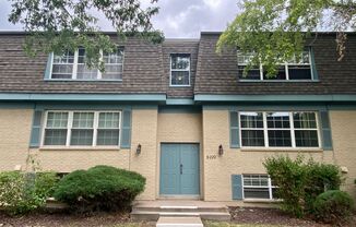 1 Bedroom/ 1 Bath with Easy access to I-25 & 22-5