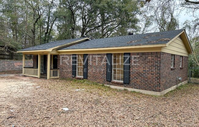 3 BR Brick Home on End Lot