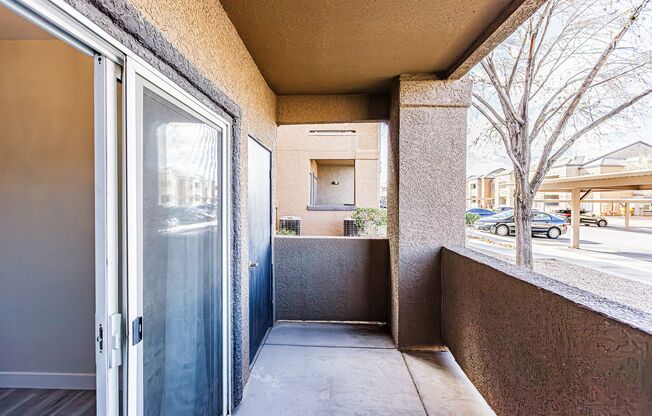 2 beds, 2 baths, $1,400, Unit # 1066