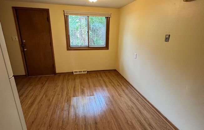 3902-3912 15th Ave