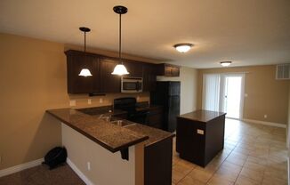 2 beds, 1 bath, 1,000 sqft, $1,050, Unit B16