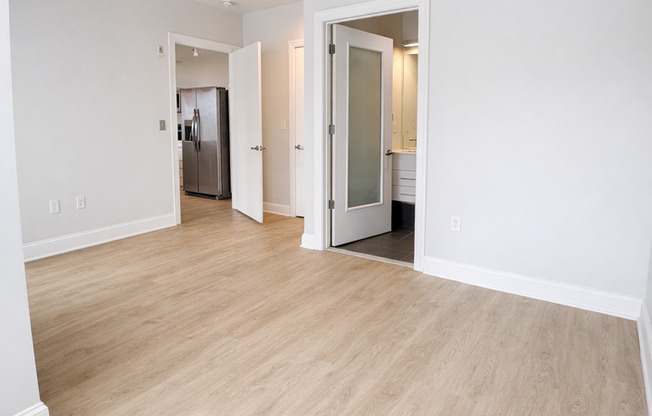 2 beds, 2 baths, 975 sqft, $2,498, Unit PH-14