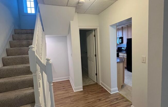 2 Bedroom Apt in Carlisle